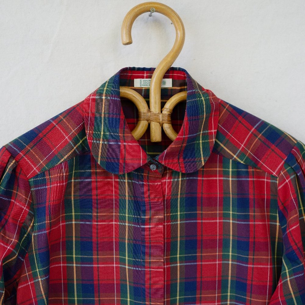 Vintage 1980’s red plaid long sleeve button down shirt - Picture 2 of 4